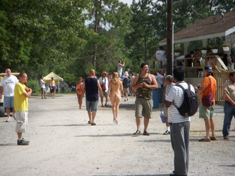 Nudes a Poppin festival 2010/ (114).jpg