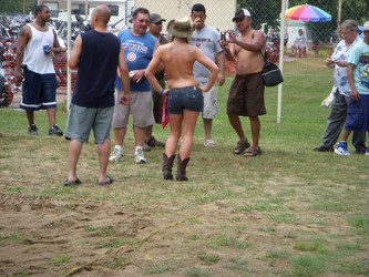 Nudes a Poppin festival 2010/ (104).jpg