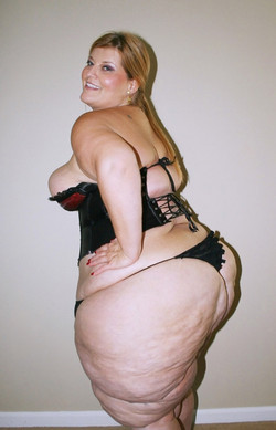 JB(sets250-259)/members/gallery/set250/images/Jenni (31).jpg