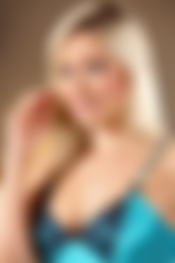2011-09-28 - AL - Jenni Gregg - Teal Slip/vnt_0004.jpg