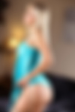 2011-09-28 - AL - Jenni Gregg - Teal Slip/vnt_0016.jpg