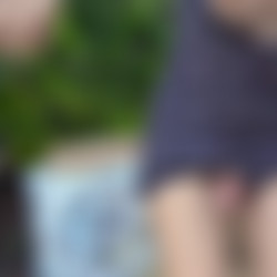 baileyalonebypool-wmvh-1.wmv