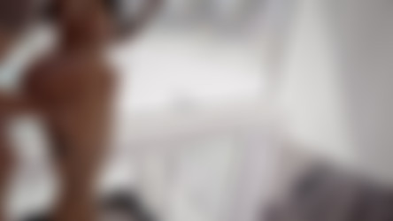 Yasmina_Khan_Gangbang_recibe_Doble_Penetracion_de_los_hermanos_Bud_y_hace_increible_Beso_Negro_1080P.mp4