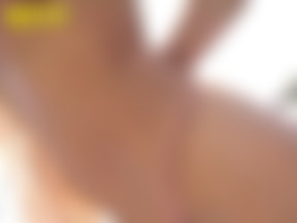 KatieFey_SiteRip_20090325/CLIPS/2004/2004-01/pinkknit_01.avi