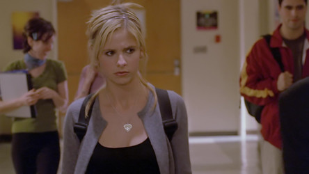 Buffy The Vampire Slayer S03 1080p Amazon WEB-DL DD+ 5.1 H.264-TrollHD/Buffy The Vampire Slayer S03E18 1080p Amazon WEB-DL DD+ 5.1 H.264-TrollHD.mkv